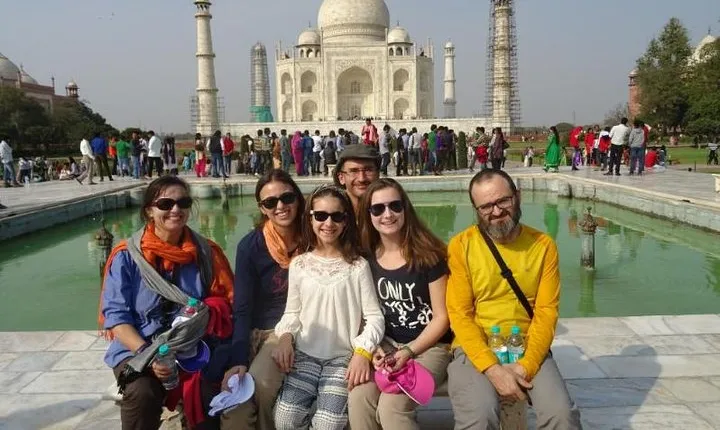 Taj Mahal Agra Same Day Tour From Delhi By Car