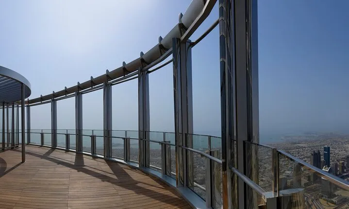 Enjoy Burj Khalifa With 3 Course Dinner at The Burj Club