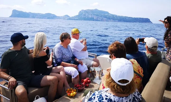Small Group Capri Boat Tour from Naples