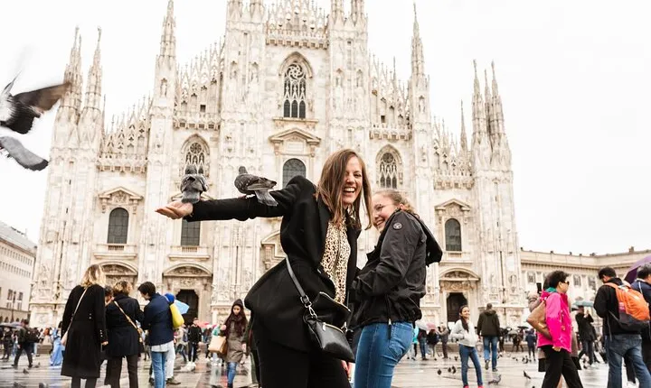 Milan Private Tour: Highlights & Hidden Gems with a Local