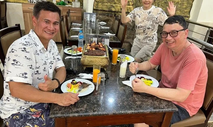 Local Food Tour to Eat Mouthwatering Local Dishes