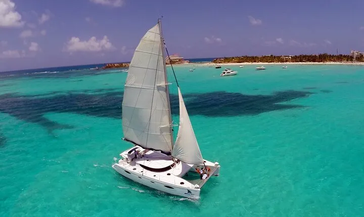 Catamaran Sail to Isla Mujeres with all inclusive from Cancun or Riviera Maya