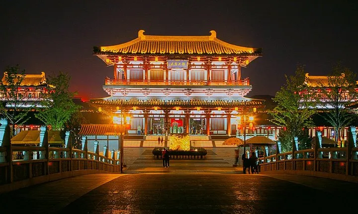 Private Afternoon Tour: Xi'an Terracotta Warriors and Tang Paradise