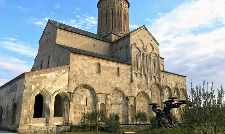 Grand tour to Kakheti for wine lovers: Telavi-Kvareli-Sighnaghi