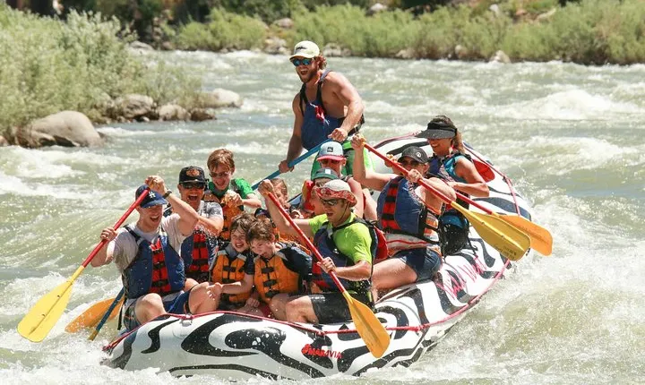 2 Hour Rafting on the Yellowstone River