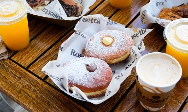 Donuts, Pastelitos & Patisseries: South Beach Sweets Walking Tour