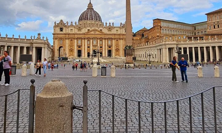 St. Peter's Basilica Dome to Underground Grottoes Tour