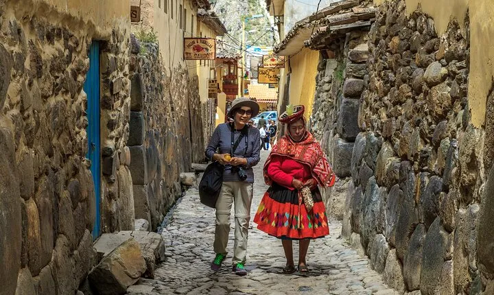 Sacred Valley Wonders: Magical Full-Day Experience - Group Tour