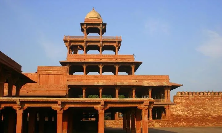 Half Day Private Tour to Fatehpur Sikri from Agra
