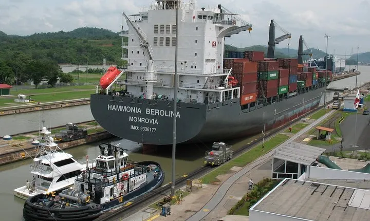 Panama City Tour (Panama Canal, Old Town And Causeway)
