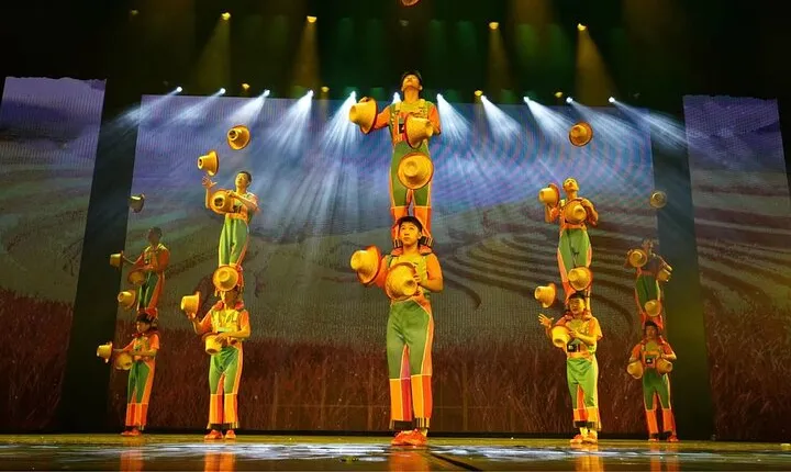 Beijing Red Theater Acrobatic Show Tickets OFFICIAL