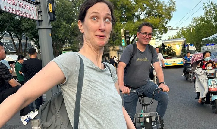 Private Tour-Xi'an Old Town Biking Experience and Foodie Taste