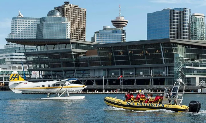 Vancouver's City and Harbour | Waterfront Sightseeing Zodiac Tour
