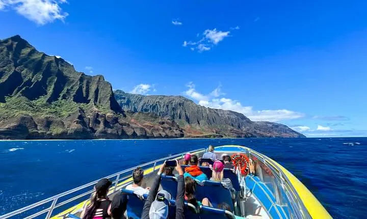 Na Pali Coast Super Raft Snorkel Adventure