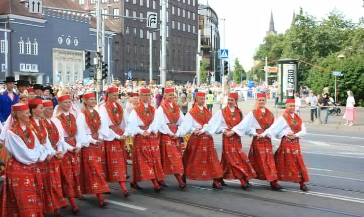 Tallinn Highlights Shore Excursion With Port Return Transfer