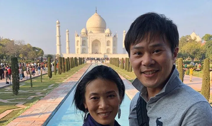 2 Days All Inclusive Taj Mahal & Agra Fort tour from Mumbai