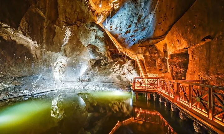 Wieliczka Salt Mine Tour from Krakow with Hotel Pickup