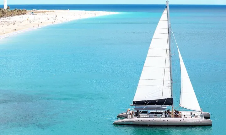 Fuerteventura: Magic Select Catamaran Trip with Food & Drinks
