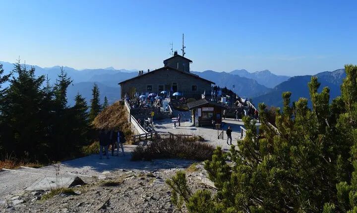 WWII Historical Eagle's Nest Tour in Berchtesgaden Germany