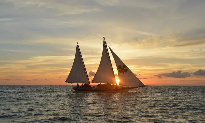 Classic Key West Schooner Sunset Sail with Full Open Bar