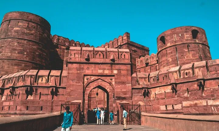 Half Day Agra Fort & Baby Taj Tour from Agra