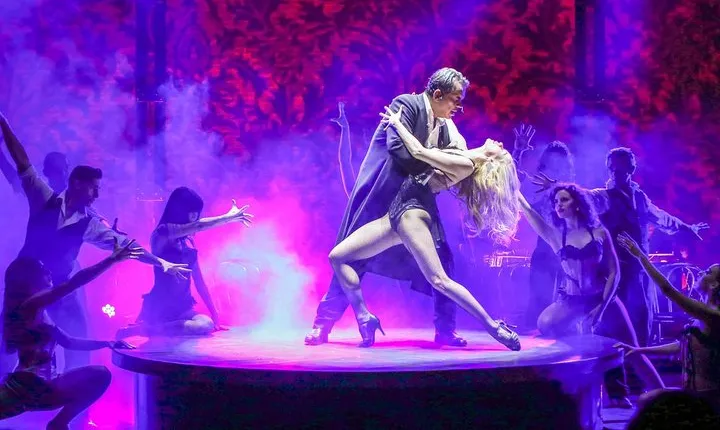 Señor Tango Show with Optional Dinner in Buenos Aires