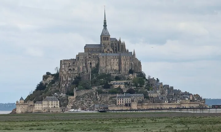 Private Tour to Mont Saint Michel and Landing Beaches