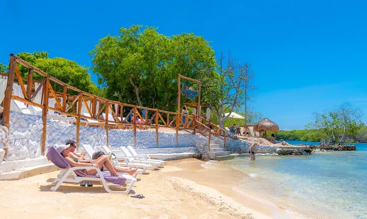 Full Day Encantada beach Rosario Island Nature is the new Luxury