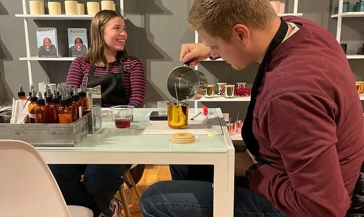 Chicago Candle Making Class On Magnificent Mile