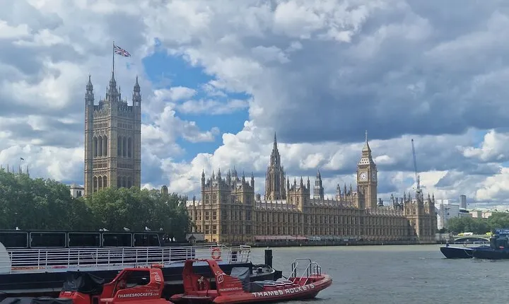 London Private Guided Taxi Tour