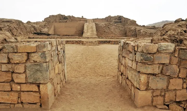Pachacamac Archaeological site Guided Tour (Small Group)