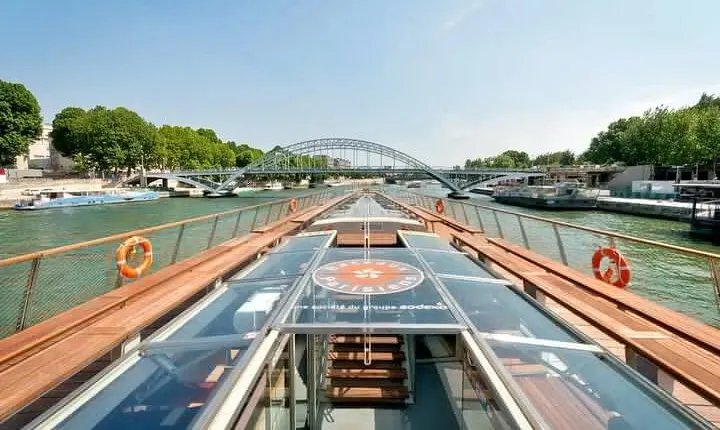  Paris city, Lunch cruise & Galleries Lafayette with CDG Transfer