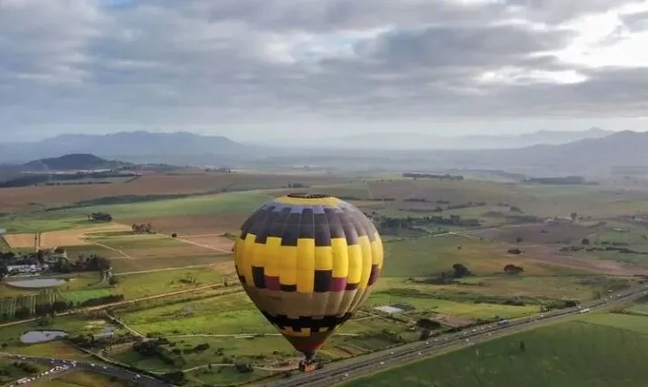 Private Hot Air Balloon Tour in Cape Town