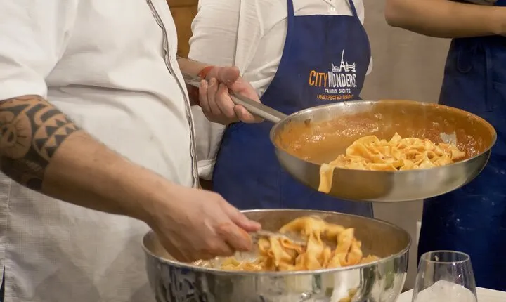 Rome: Pasta Making Experience in a Roman Villa in Trastevere
