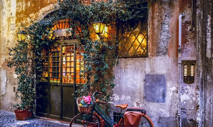 Rome Hidden Gems Monti District and Wine Experience - Private