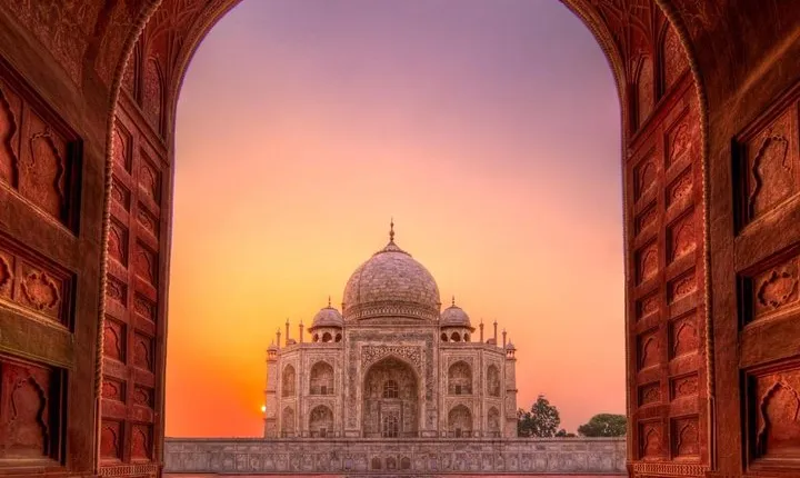 Skip The Line: Taj Mahal Tour From Jaipur With Drop At New Delhi