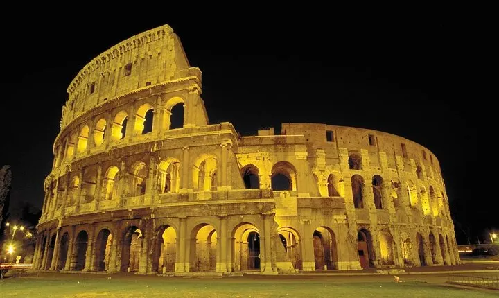 9 Hours Rome Tour with Private Chauffeur
