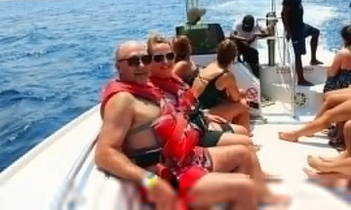 Parasailing, Beach Break, Chocolate Factory with Transfer