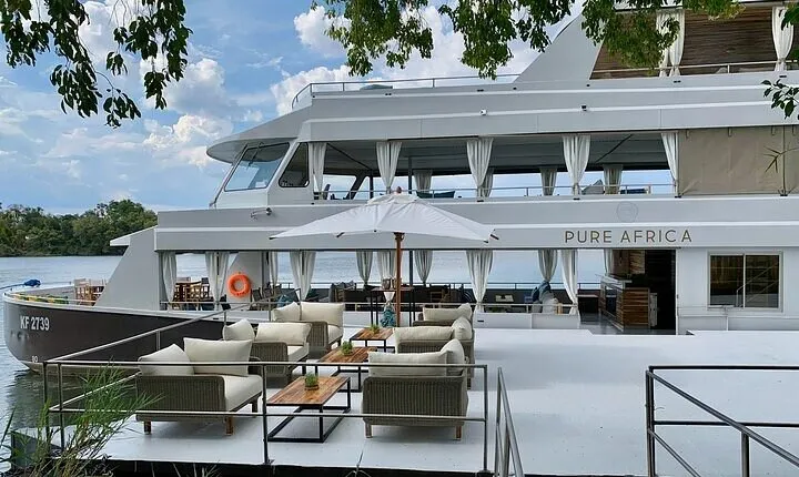 Zambezi Sundowner Cruise