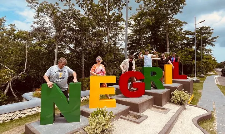  Negril Glass Bottom Boat Tour+Snorkeling visit Booby cay island 