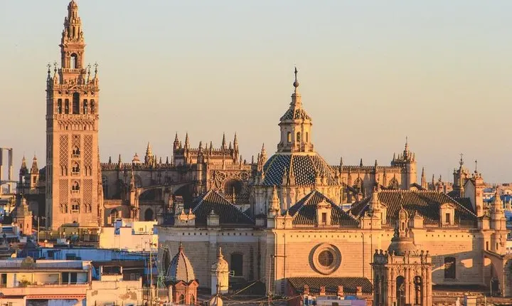 Private Multiday: Cordoba,Granada, Alhambra & Seville from Malaga