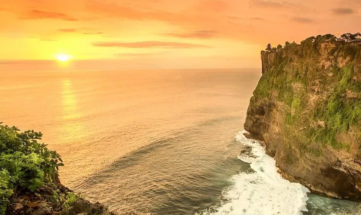 Half-day Tour: Fantastic Uluwatu Sunset Tour 