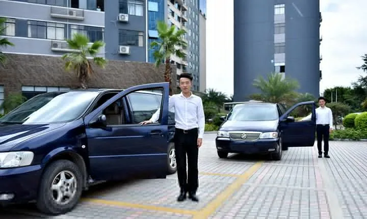 Private Arrival Transfer: Guilin International Airport (KWL) to Yangshuo