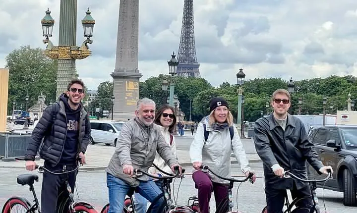 Paris Main Sights Bike Tour