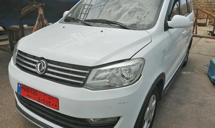 Beirut airport pickups drop off service from 1-4 riders same price.