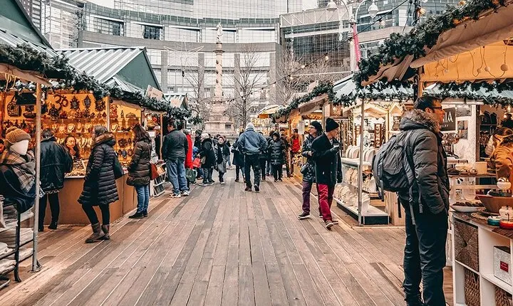 Shop Must-See Iconic NYC Indoor and Outdoor Holiday Flea Markets