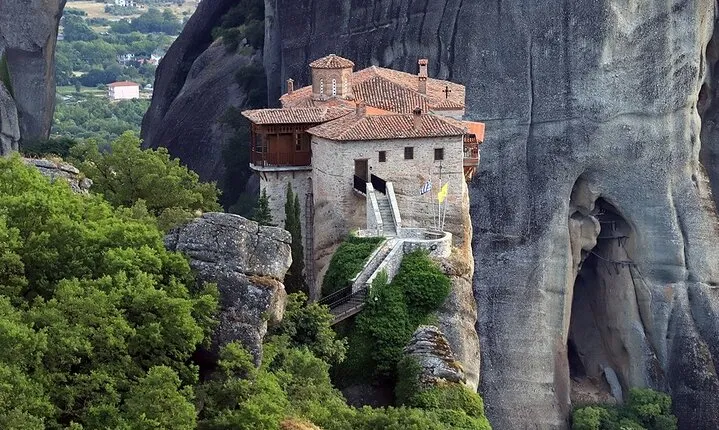 Delphi & Meteora express day private