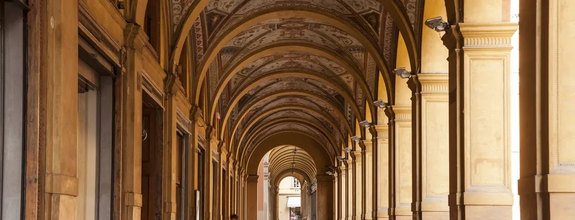 Portici di Bologna and Basilica di San Luca guided tour
