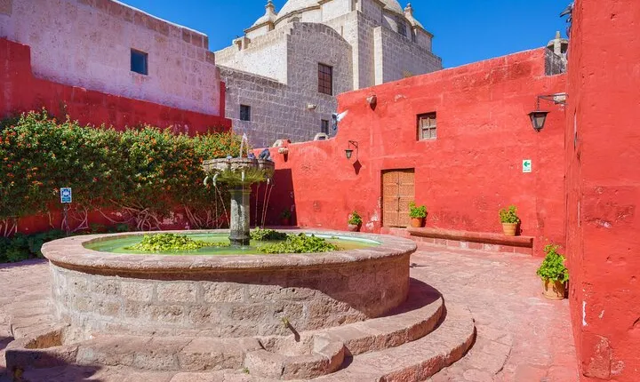 Urban Wonders in Arequipa: City Tour and Monastery