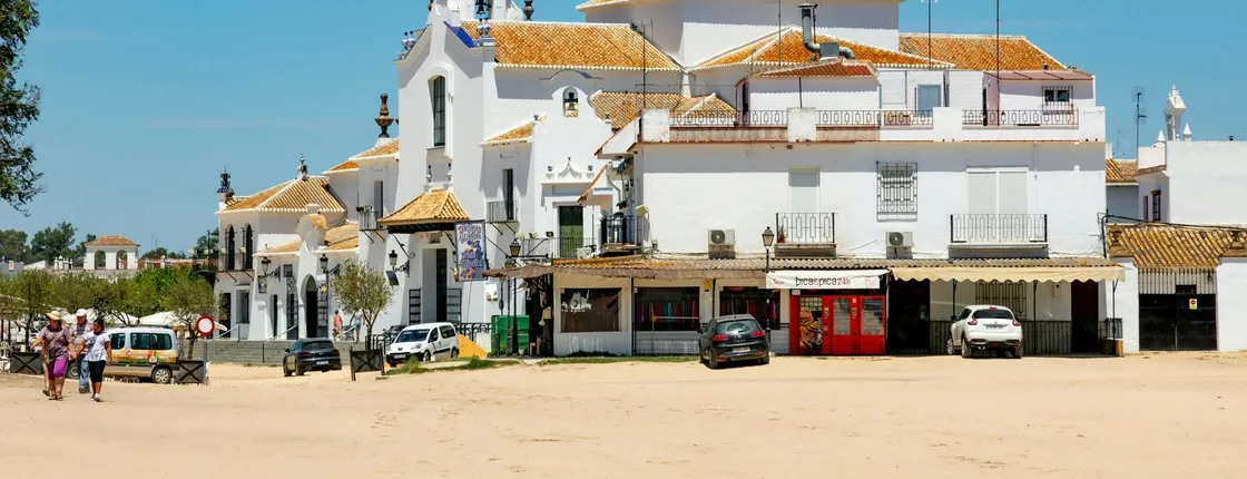 Andalusia small-group tour of Niebla with wine-tasting